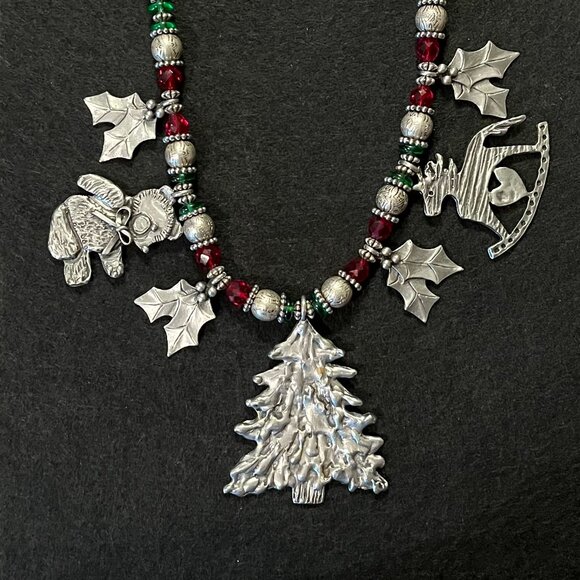 Vintage Signed MARCIE Christmas Holiday Necklace Pewter Charms and Glass Beads - Picture 4 of 5